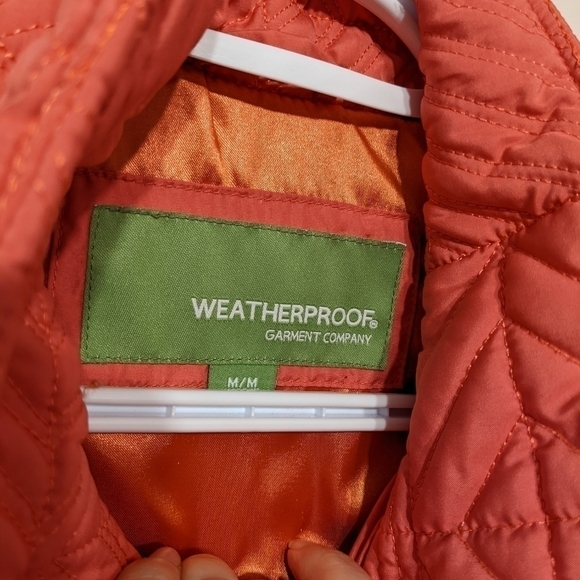 VINTAGE Weatherproof quilted salmon red jacket with stand collar Medium - Picture 6 of 10